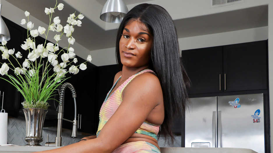 Climax Thursday: Kendria Cums!