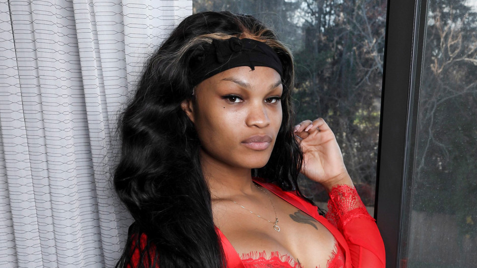 Climax Thursday: Horny Mistress Alicia!