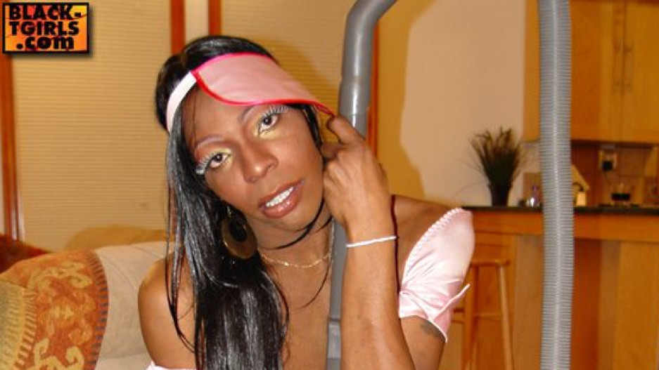 Sexy Housekeeper Chocolate