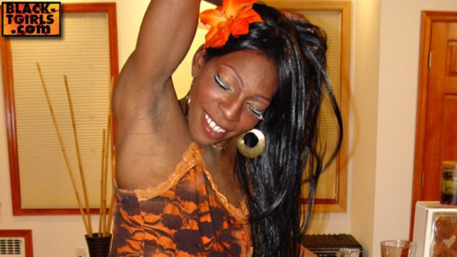Happy Chocolate Likes Cock